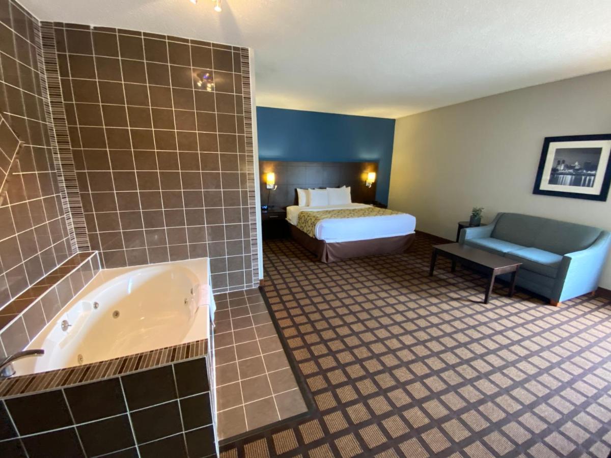 Hotel Baymont By Wyndham Morton Extérieur photo